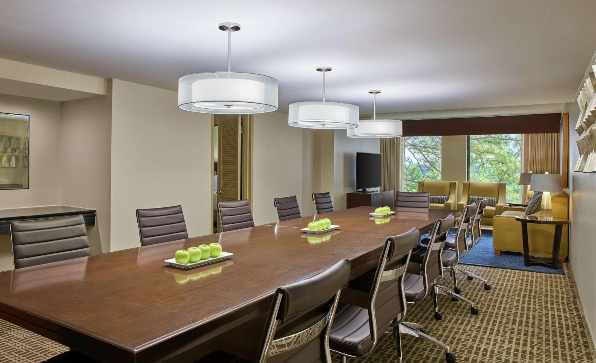 Doubletree By Hilton Houston Intercontinental Airport Hotel Exterior photo
