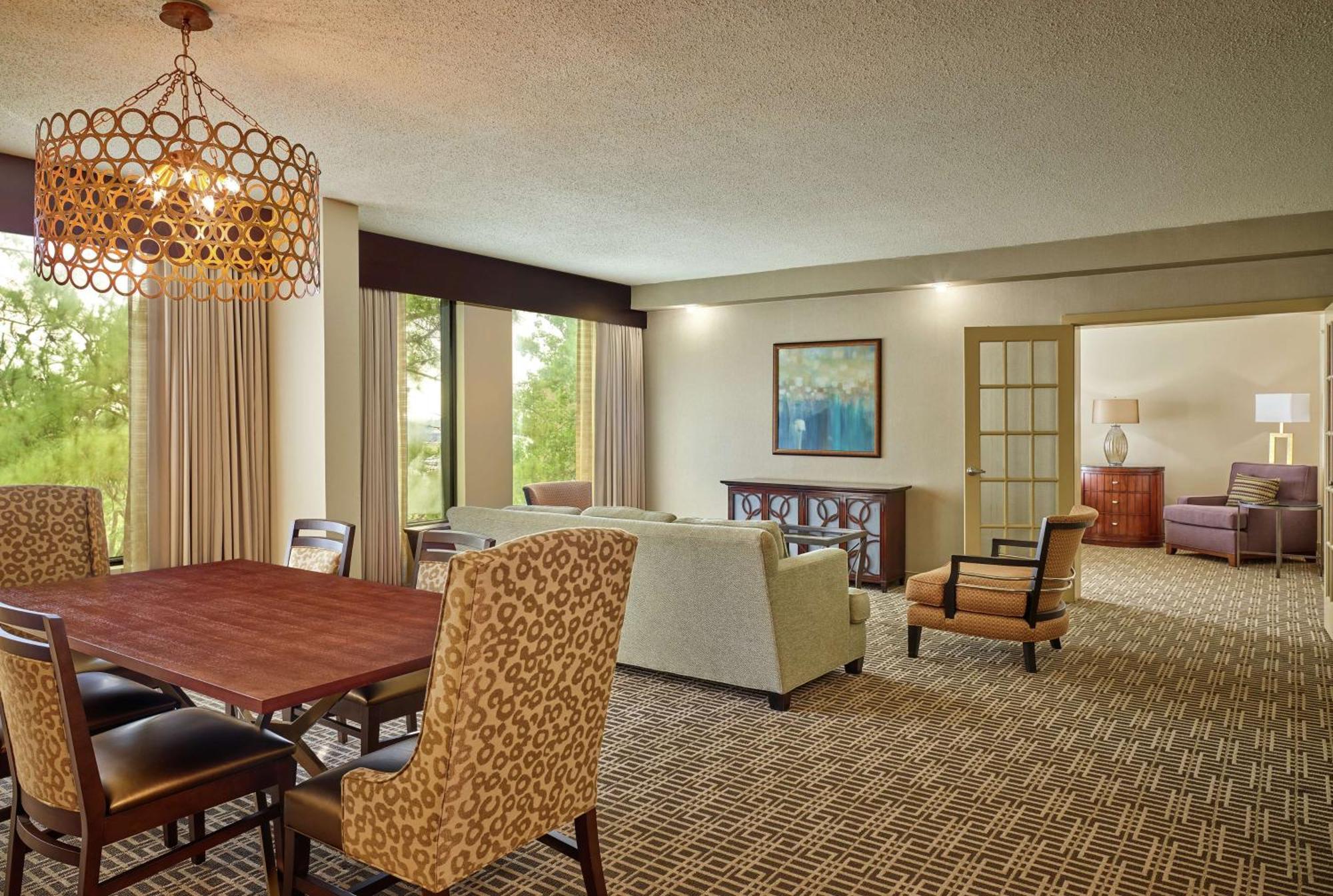 Doubletree By Hilton Houston Intercontinental Airport Hotel Exterior photo