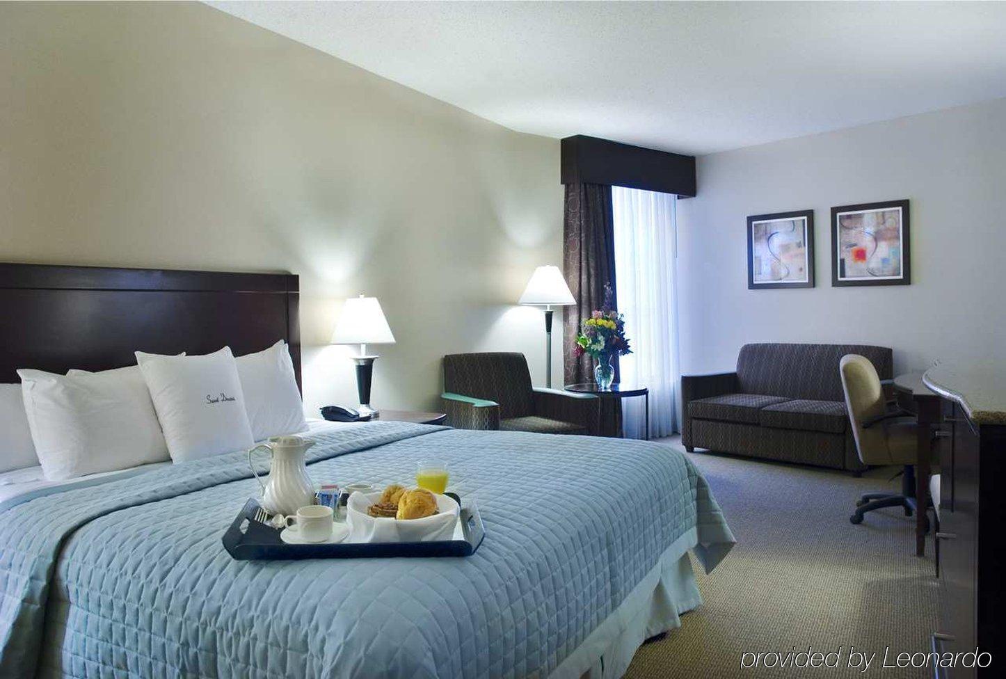 Doubletree By Hilton Houston Intercontinental Airport Hotel Room photo