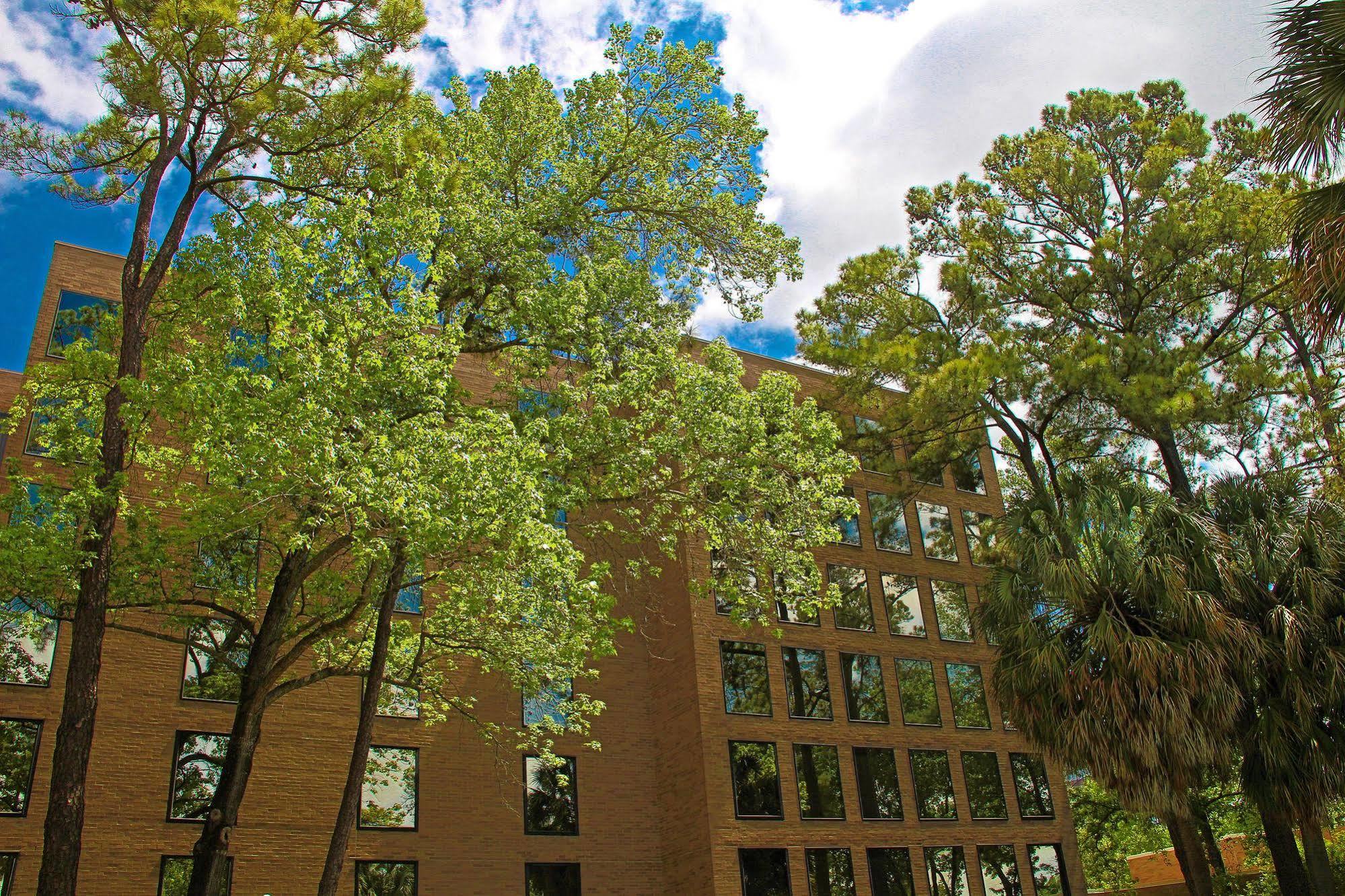 Doubletree By Hilton Houston Intercontinental Airport Hotel Exterior photo